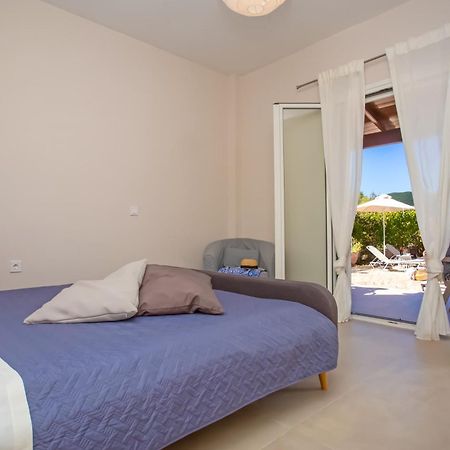 Cosmos Villas Angelina Агиос Георгиос Екстериор снимка